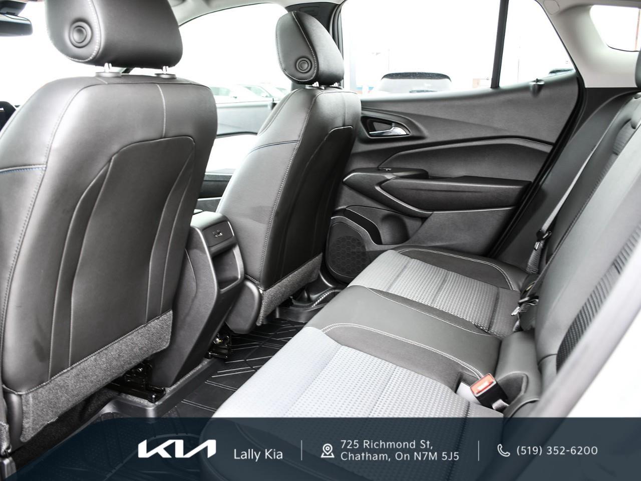 2025 Chevrolet Trax LT New Arrival | Clean CarFax | One Owner | Local Trade | Low KMs Photo