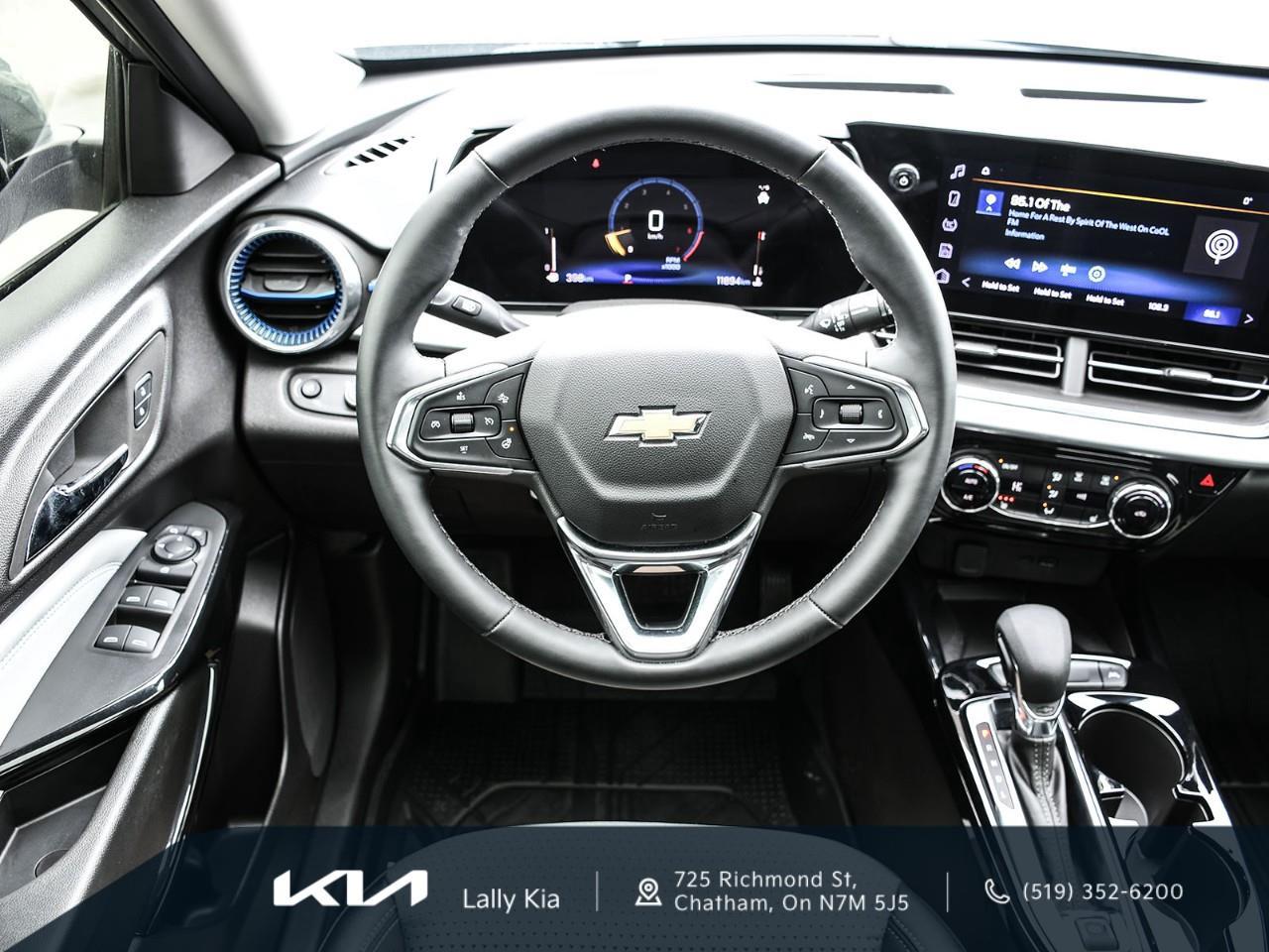 2025 Chevrolet Trax LT New Arrival | Clean CarFax | One Owner | Local Trade | Low KMs Photo