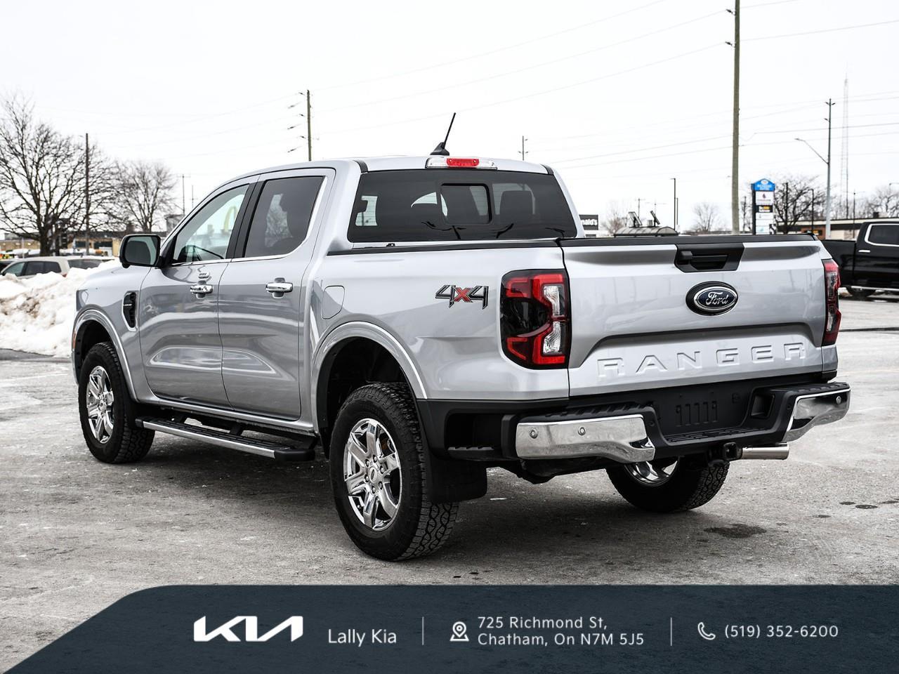 2024 Ford Ranger Lariat New Arrival | Clean CarFax | Chrome Pkg | Leather Photo3