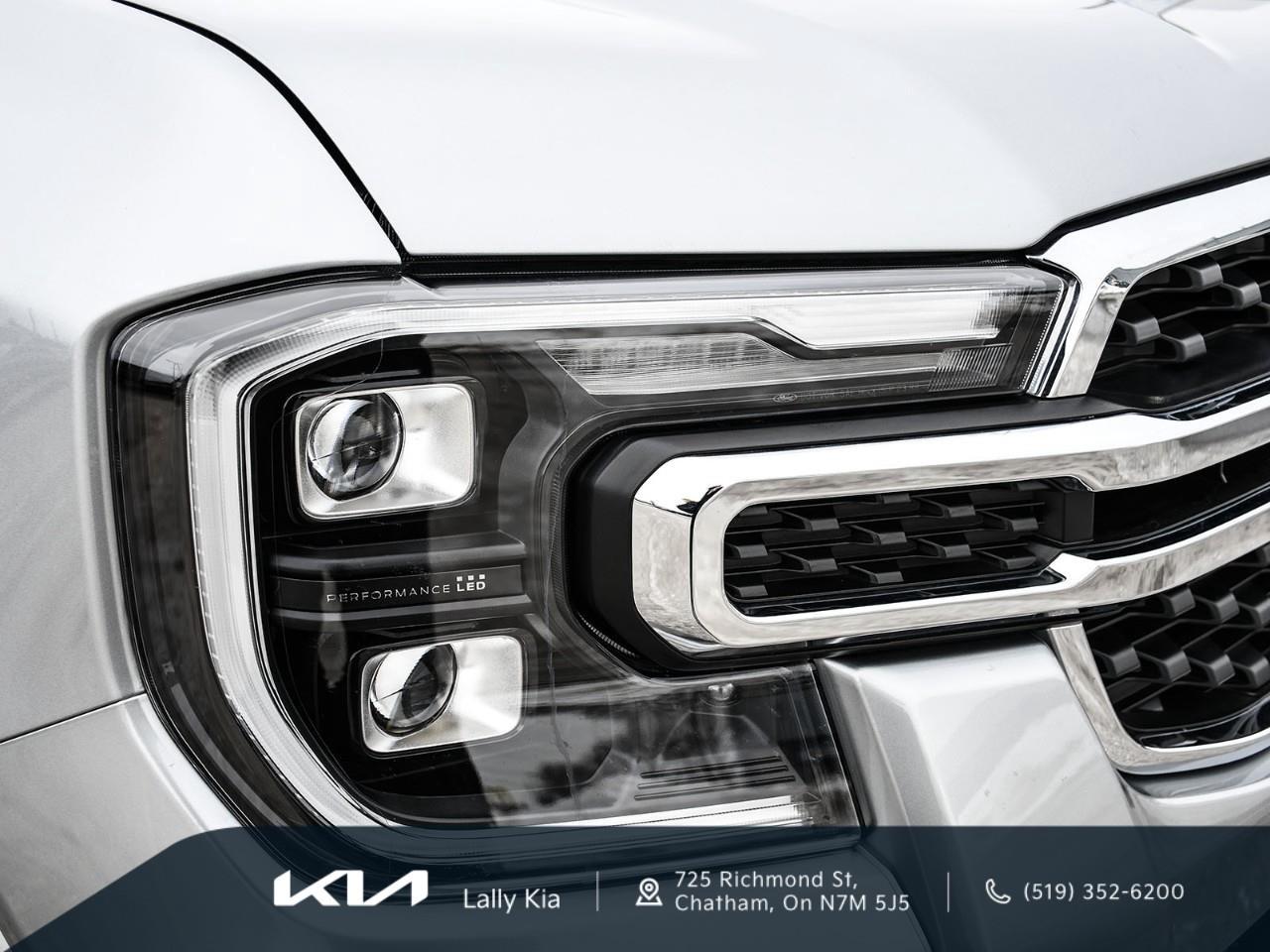 2024 Ford Ranger Lariat New Arrival | Clean CarFax | Chrome Pkg | Leather Photo