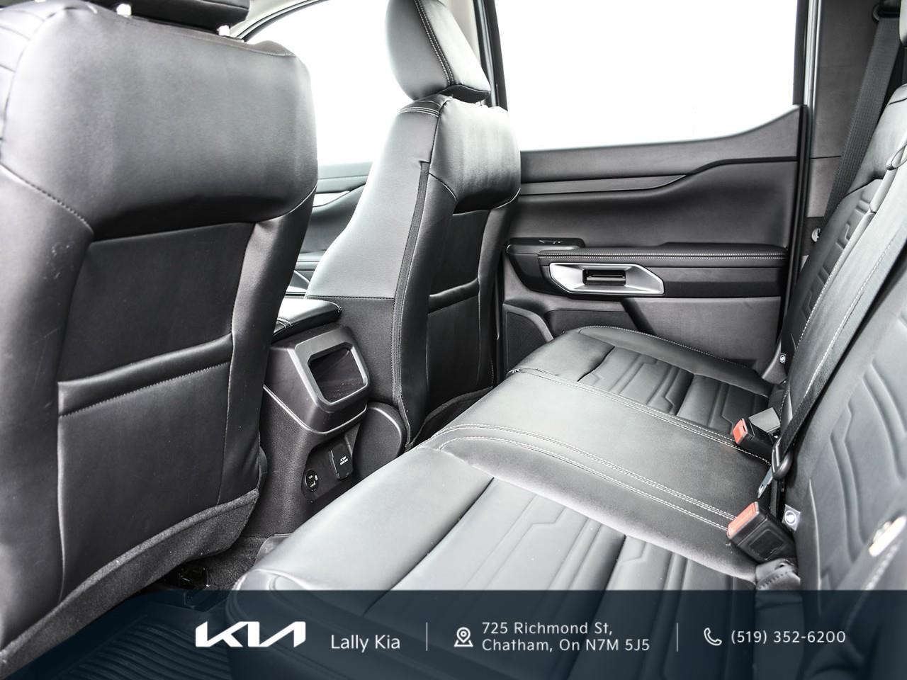 2024 Ford Ranger Lariat New Arrival | Clean CarFax | Chrome Pkg | Leather Photo