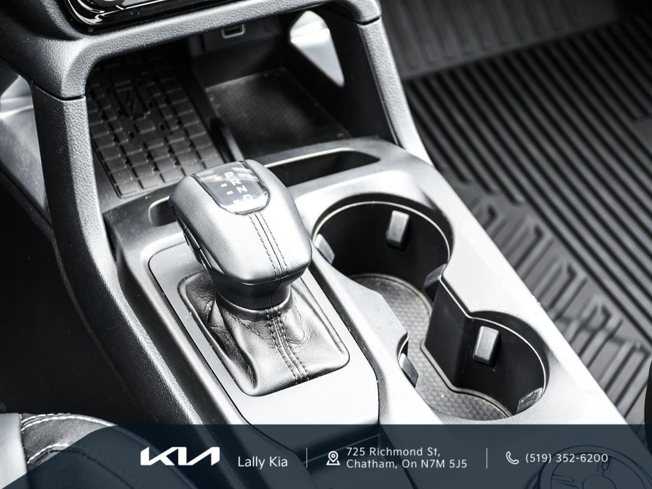 2024 Ford Ranger Lariat New Arrival | Clean CarFax | Chrome Pkg | Leather Photo