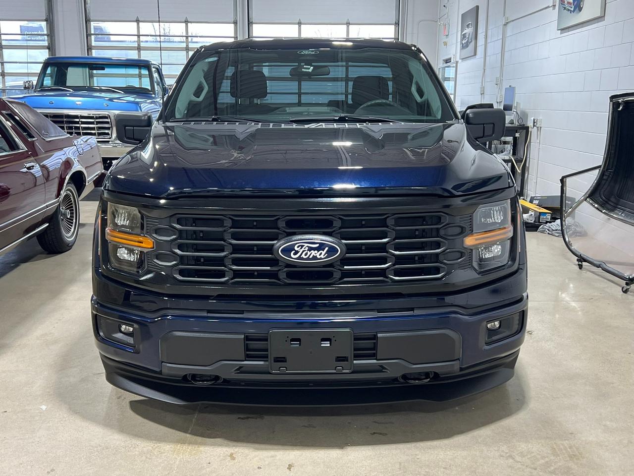 2025 Ford F-150 XL | Supercharged | Lowering Kit | Photo