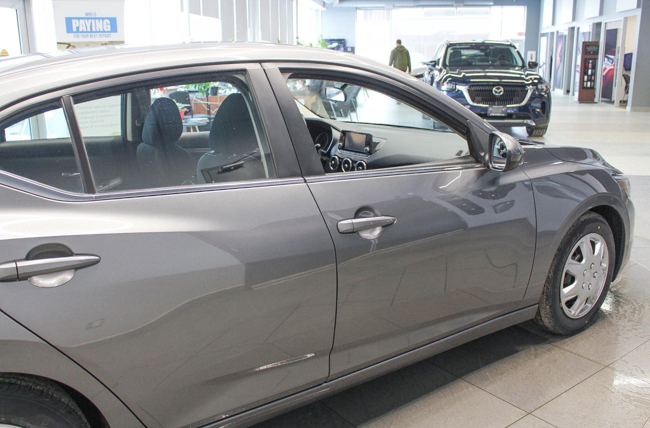 2023 Nissan Sentra S Plus HEATED FRONT SEATS - CLOTH UPHOLSTERY - APPLE CARPLAY AND ANDROID AUTO Photo