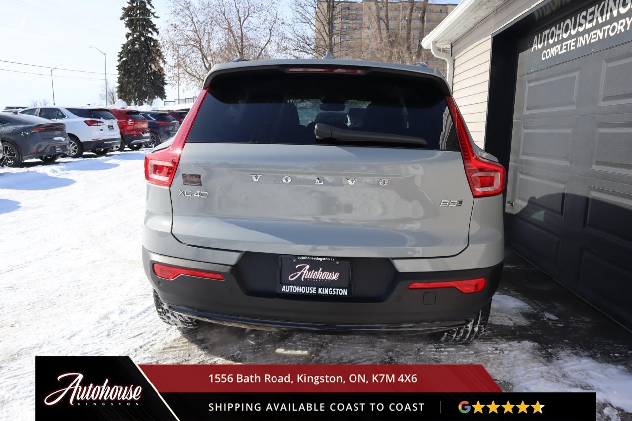 2024 Volvo XC40 B5 Core Dark Theme LEATHER - GOOGLE NAVIGATION Photo
