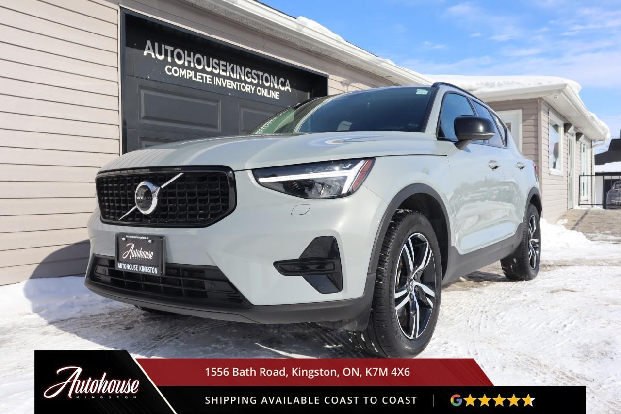 2024 Volvo XC40 B5 Core Dark Theme LEATHER - GOOGLE NAVIGATION Photo0