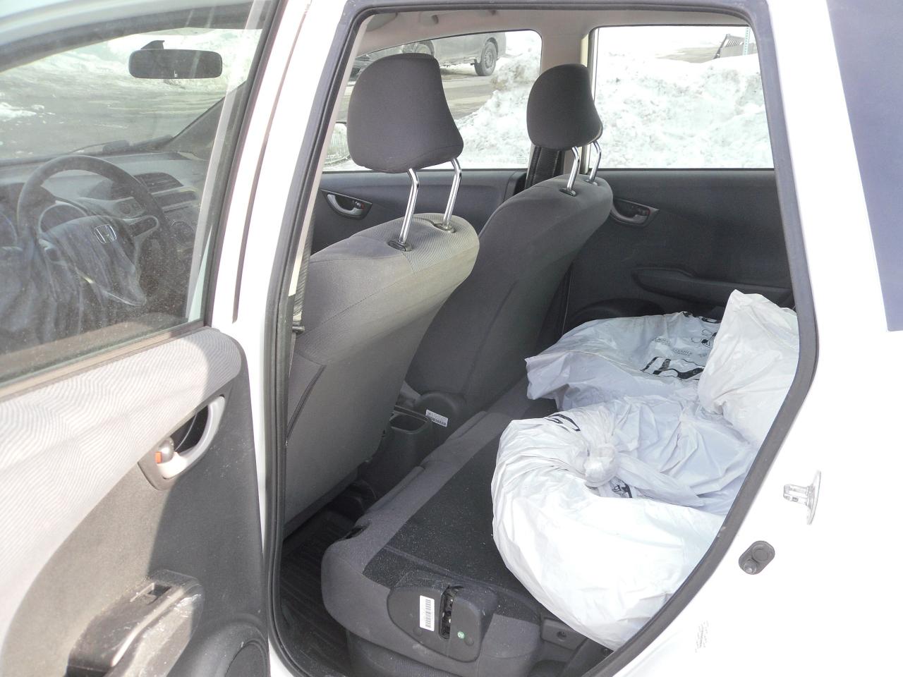 2013 Honda Fit 5dr HB Auto LX Photo