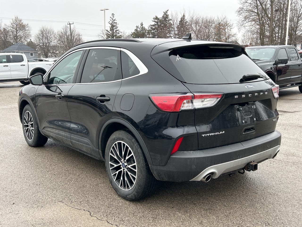 2022 Ford Escape Titanium Plug-In Hybrid FWD Photo