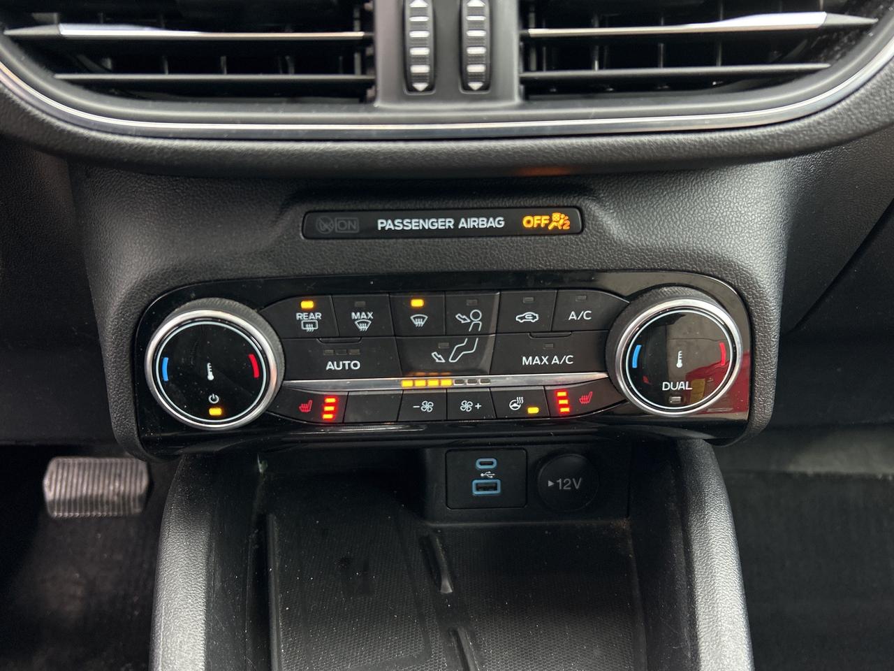2022 Ford Escape Titanium Plug-In Hybrid FWD Photo