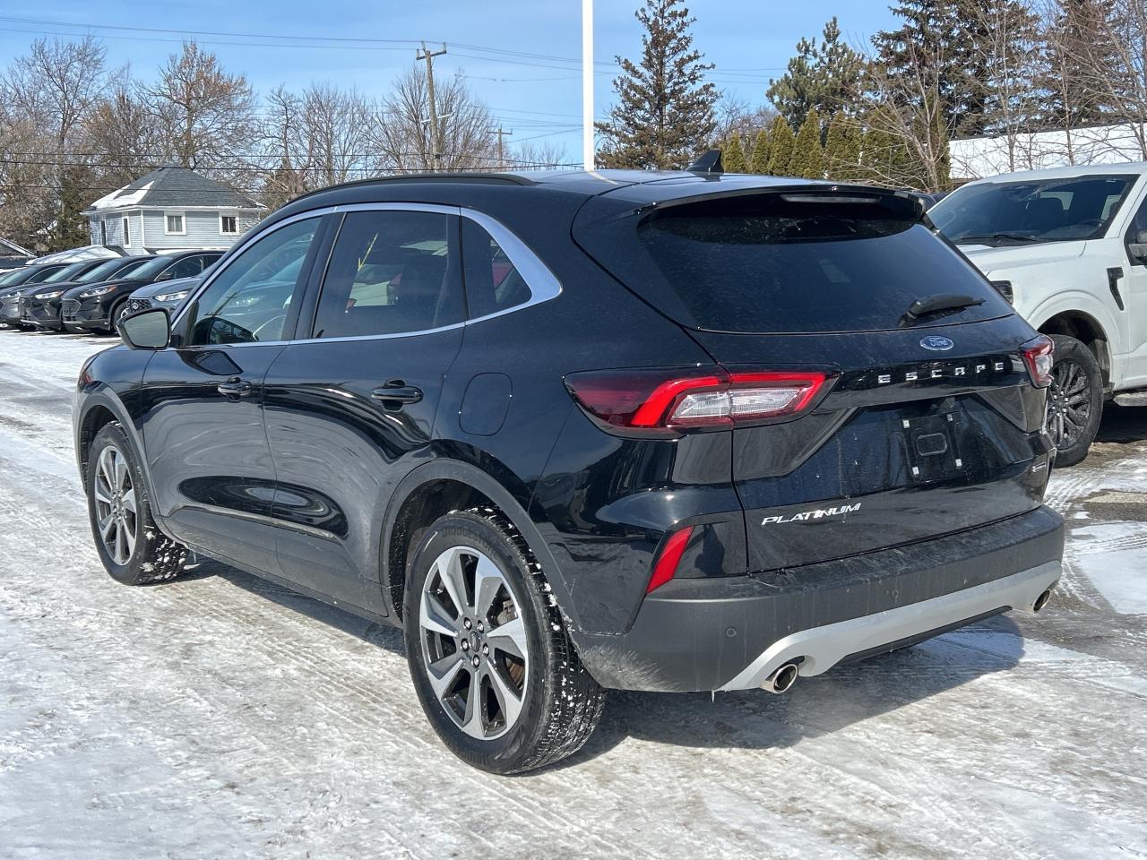 2025 Ford Escape Platinum AWD Photo2