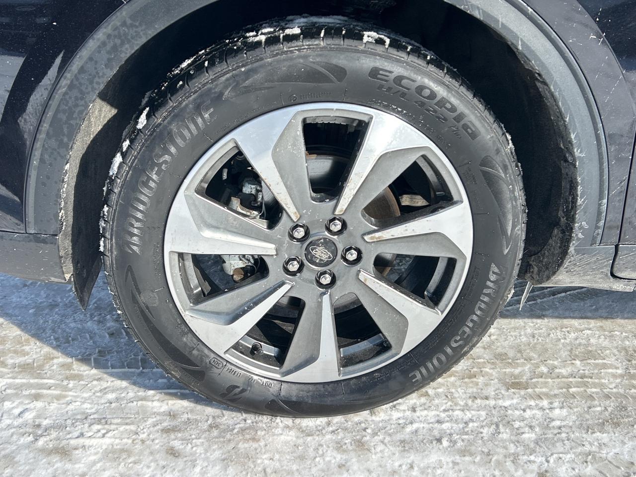 2025 Ford Escape Platinum AWD Photo