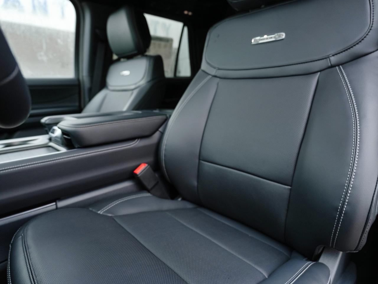 2026 Ford Expedition PLATINUM MAX | FULL LOADED ! | 7 PASS | PANO ROOF Photo