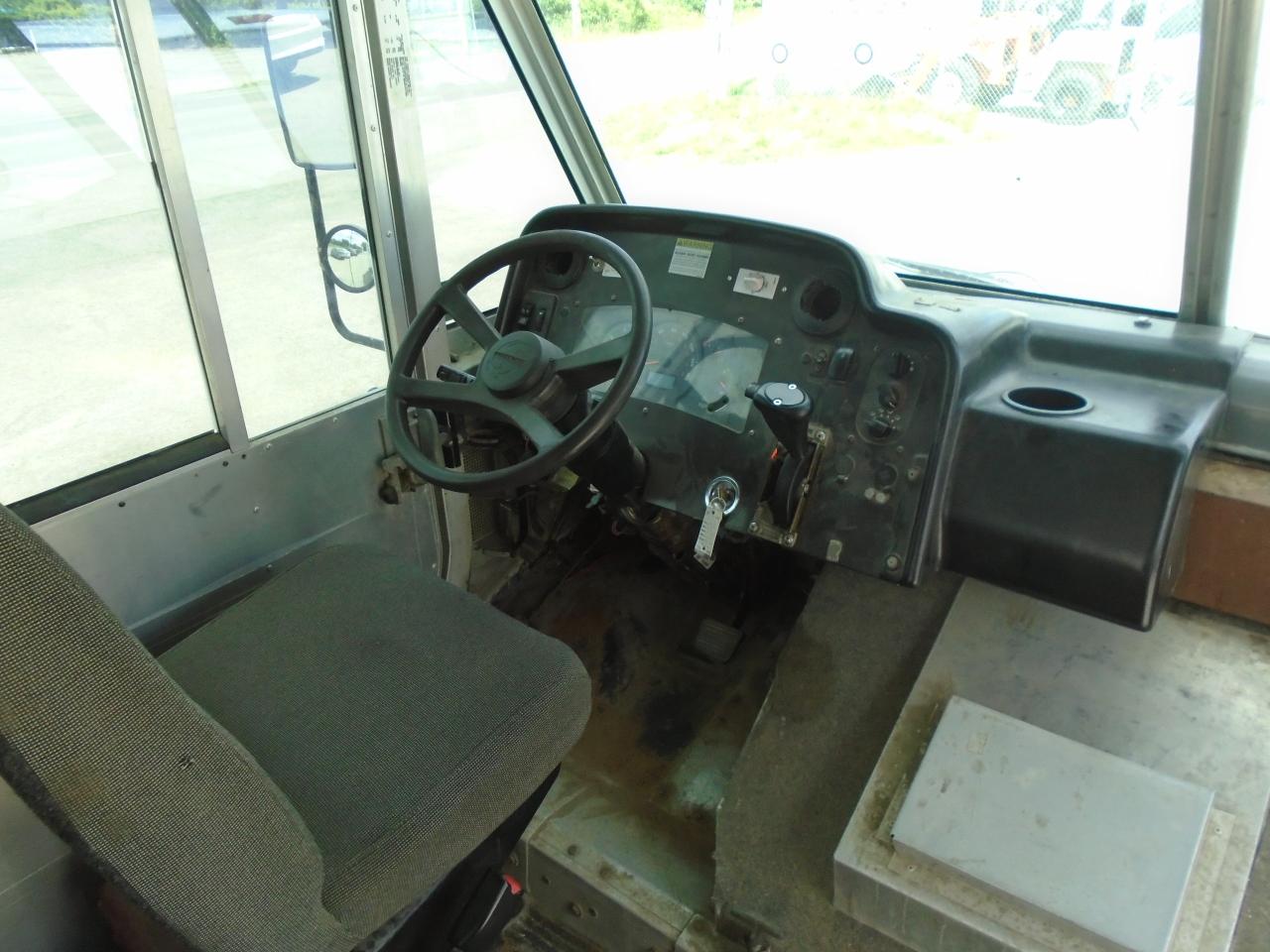 2006 Chevrolet Workhorse W42 16 FT WorkHorse W42 Photo