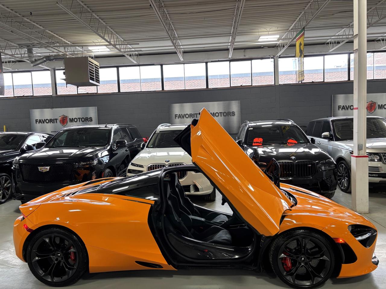 2019 McLaren 720S 710HP|RWD|V8TWINTURBO|NO LUX TAX|BUTTERFLYDOORS|+ Photo