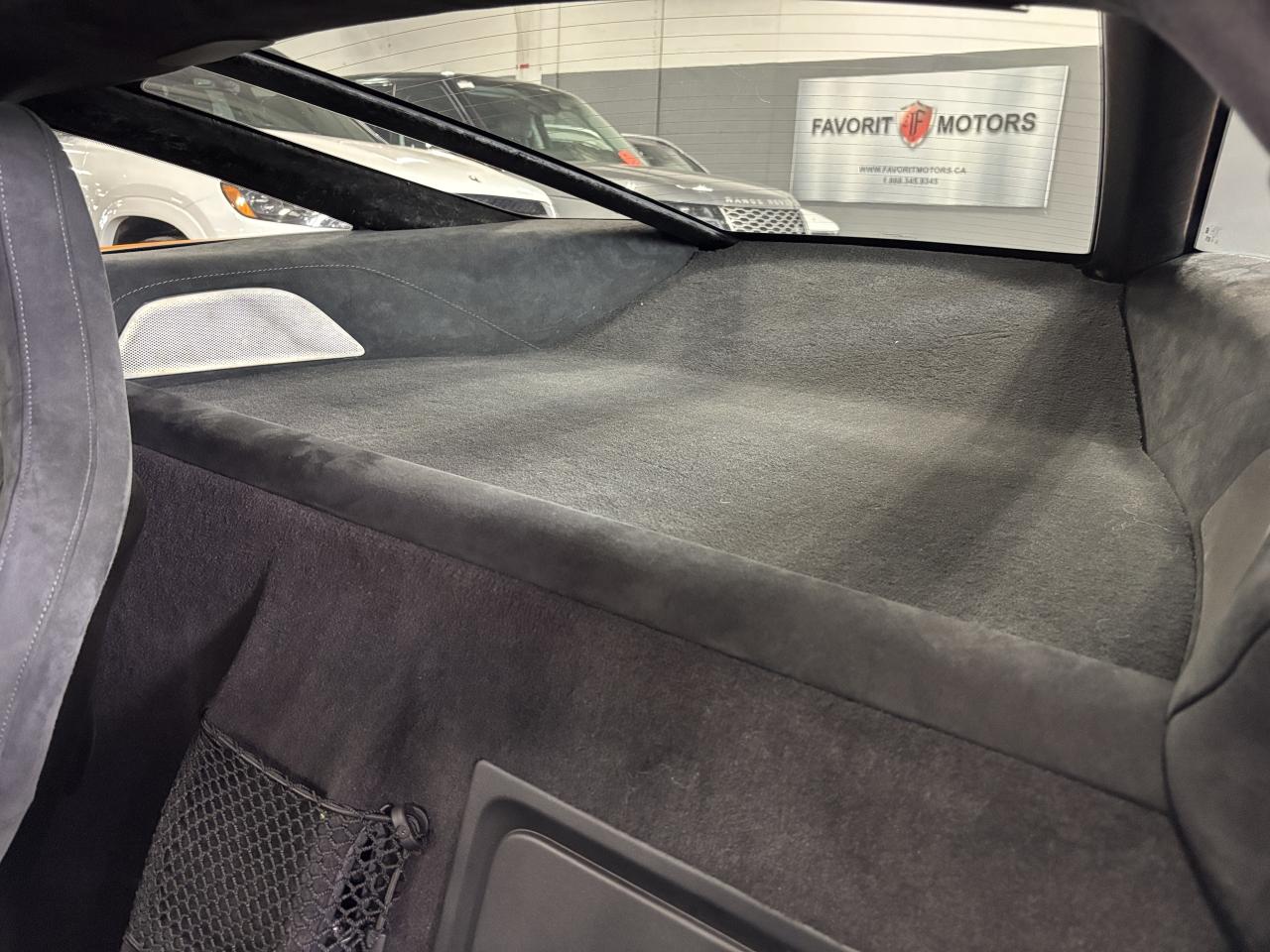 2019 McLaren 720S 710HP|RWD|V8TWINTURBO|NO LUX TAX|BUTTERFLYDOORS|+ Photo