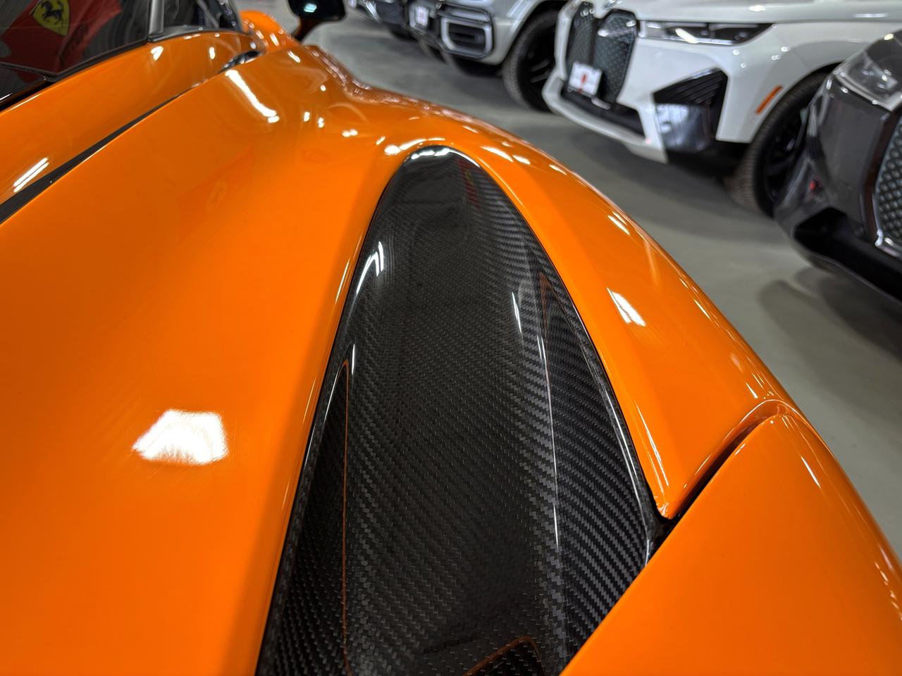 2019 McLaren 720S 710HP|RWD|V8TWINTURBO|NO LUX TAX|BUTTERFLYDOORS|+ Photo