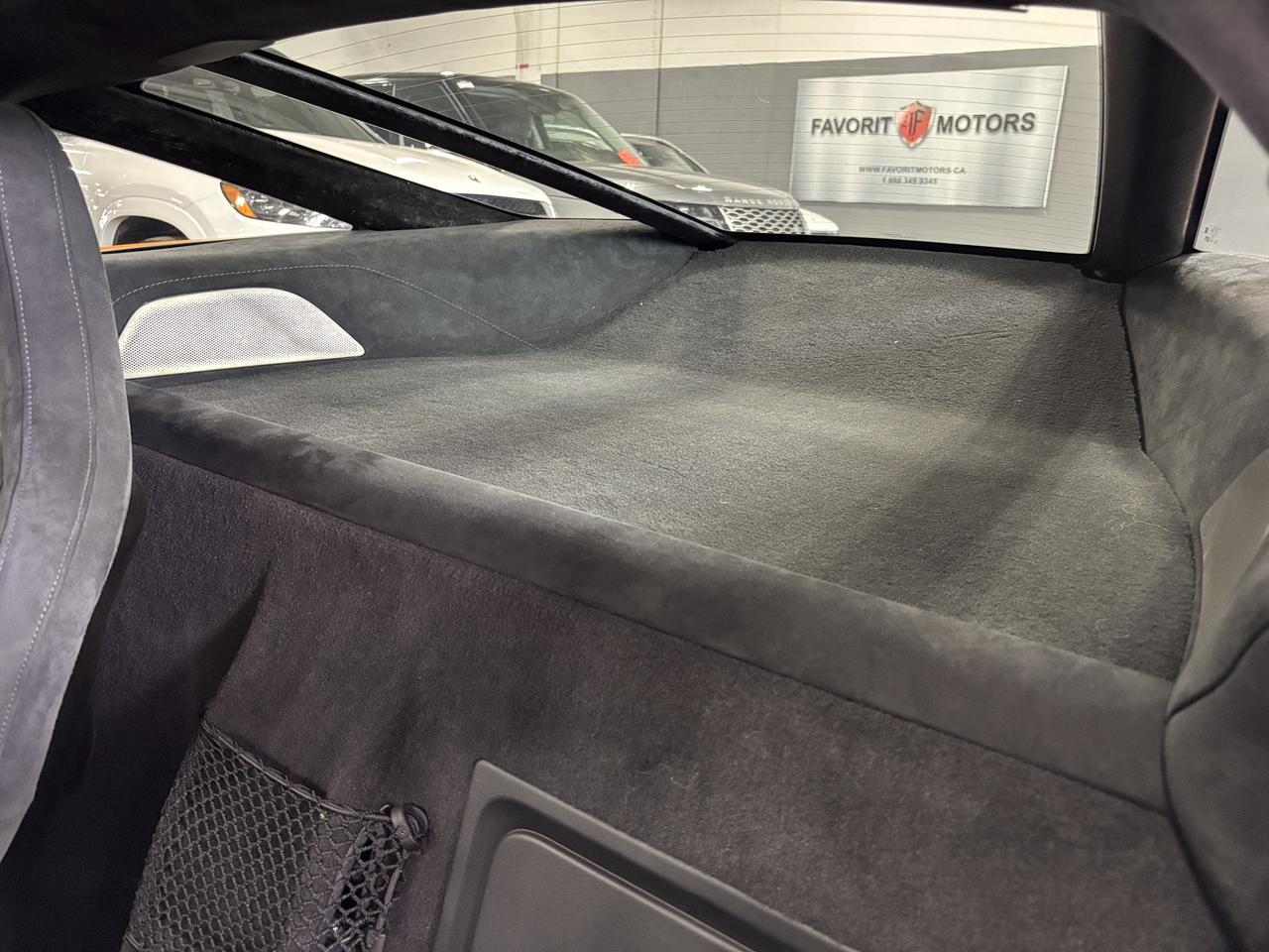2019 McLaren 720S 710HP|RWD|V8TWINTURBO|NO LUX TAX|BUTTERFLYDOORS|+ Photo