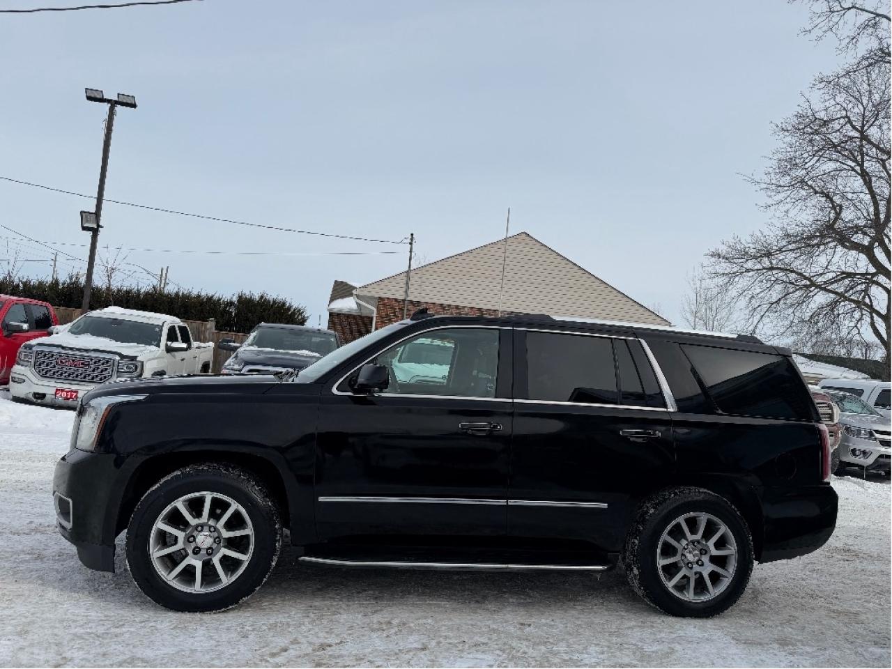 2017 GMC Yukon Denali | Clean CARFAX | Two Sets of Wheels Photo3