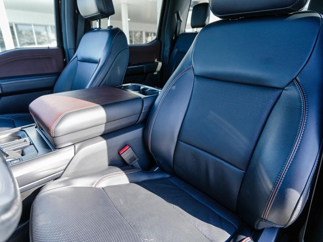 2023 Ford F-150 SUPER CREW | LEATHER | LOW KM | V8! Photo