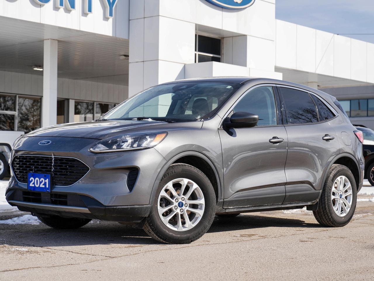 2021 Ford Escape SE MODEL/4X4/GREAT ON GAS! Photo1