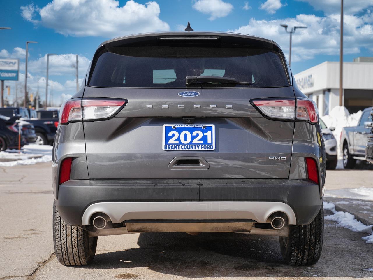 2021 Ford Escape SE MODEL/4X4/GREAT ON GAS! Photo