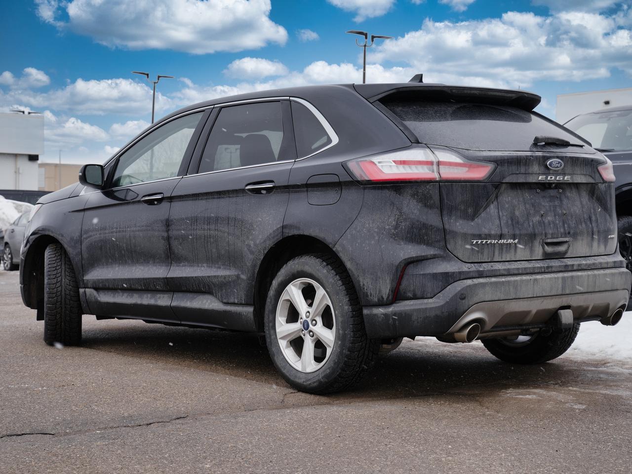 2021 Ford Edge TITANIUM | AWD | LOADED UP! | LEATHER | PANO ROOF Photo4