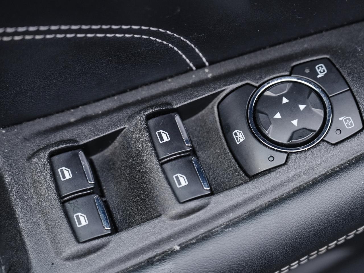 2021 Ford Edge TITANIUM | AWD | LOADED UP! | LEATHER | PANO ROOF Photo