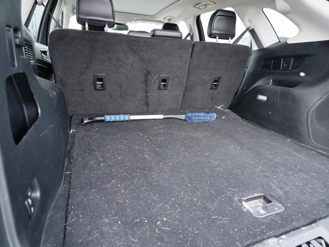 2021 Ford Edge TITANIUM | AWD | LOADED UP! | LEATHER | PANO ROOF Photo