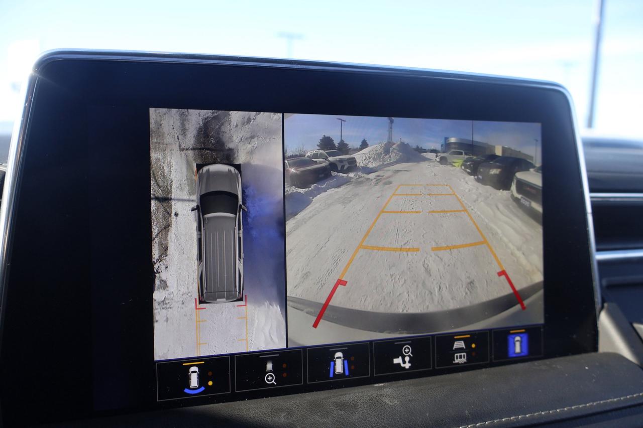 2023 Chevrolet Suburban Z71 | | Leather Seats | Photo