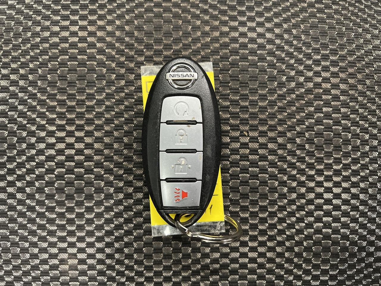 2018 Nissan Qashqai SV | LOW KMS | SUNROOF | HTD SEATS | REMOTE START Photo
