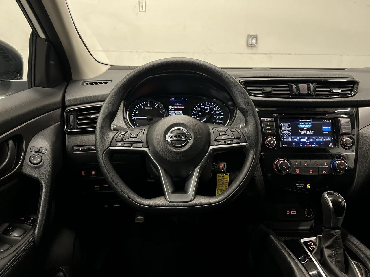 2023 Nissan Qashqai AWD | HTD SEATS | CARPLAY | BLIND SPOT | ALLOYS Photo
