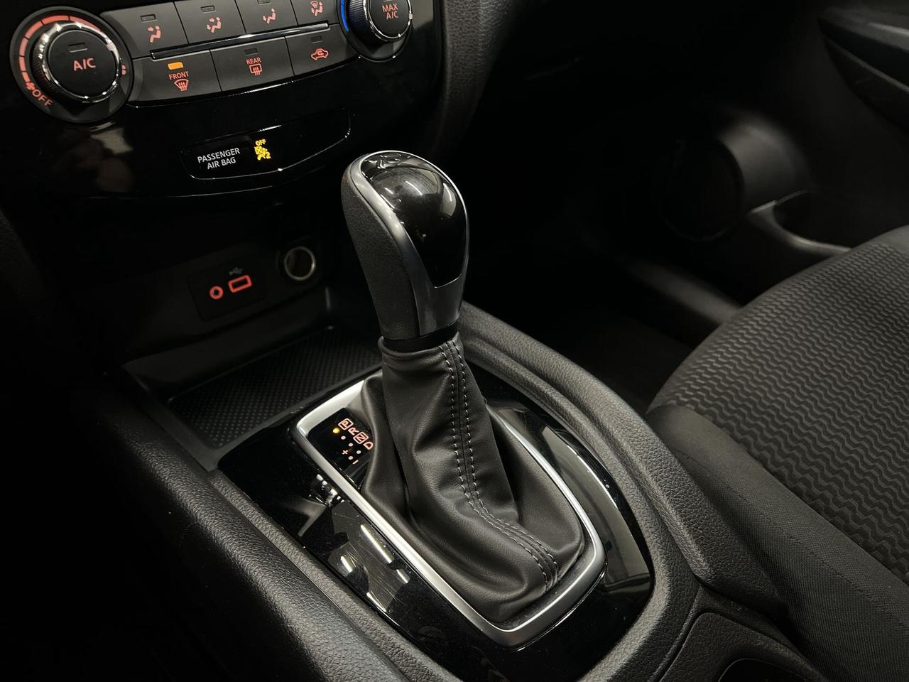 2023 Nissan Qashqai AWD | HTD SEATS | CARPLAY | BLIND SPOT | ALLOYS Photo