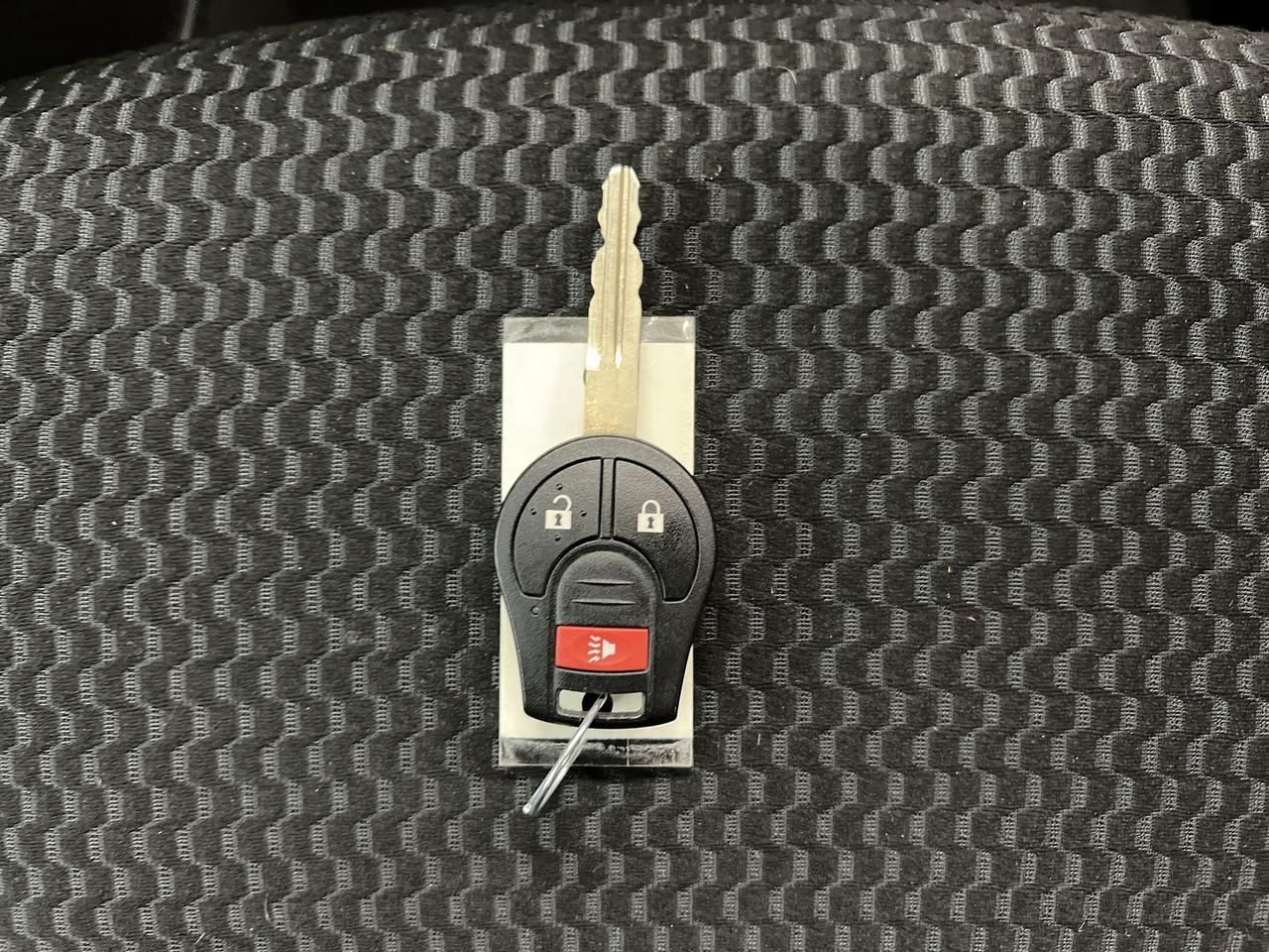 2023 Nissan Qashqai AWD | HTD SEATS | CARPLAY | BLIND SPOT | ALLOYS Photo