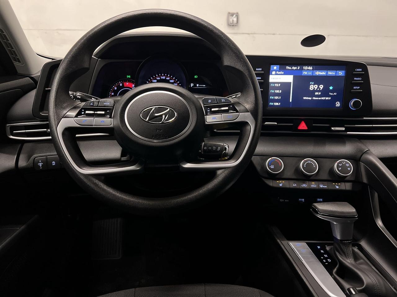 2023 Hyundai Elantra HTD SEATS | WIRELESS CARPLAY | BLUETOOTH | A/C Photo