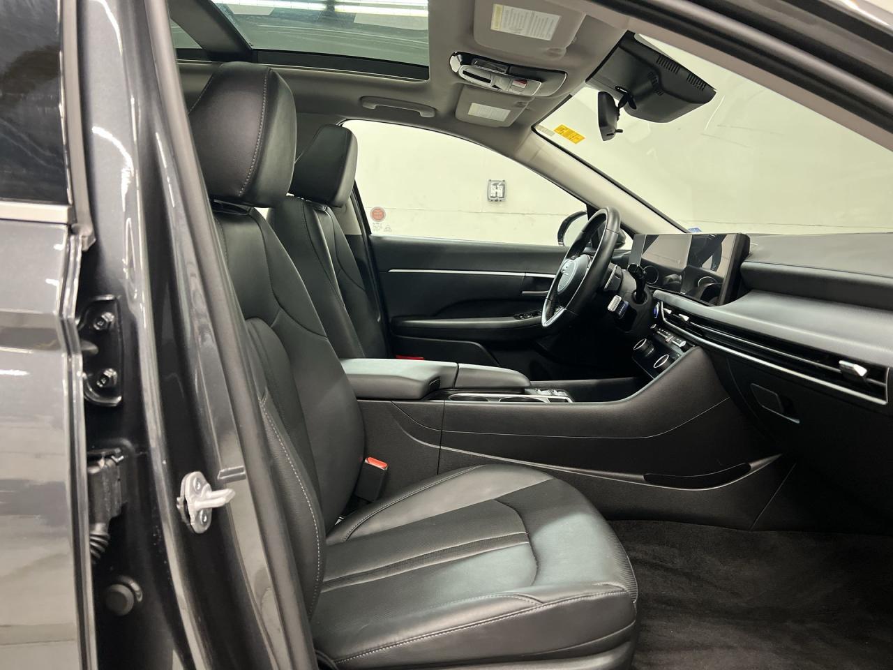 2025 Hyundai Sonata TREND AWD | COOLED LEATHER | PANO ROOF | CARPLAY Photo