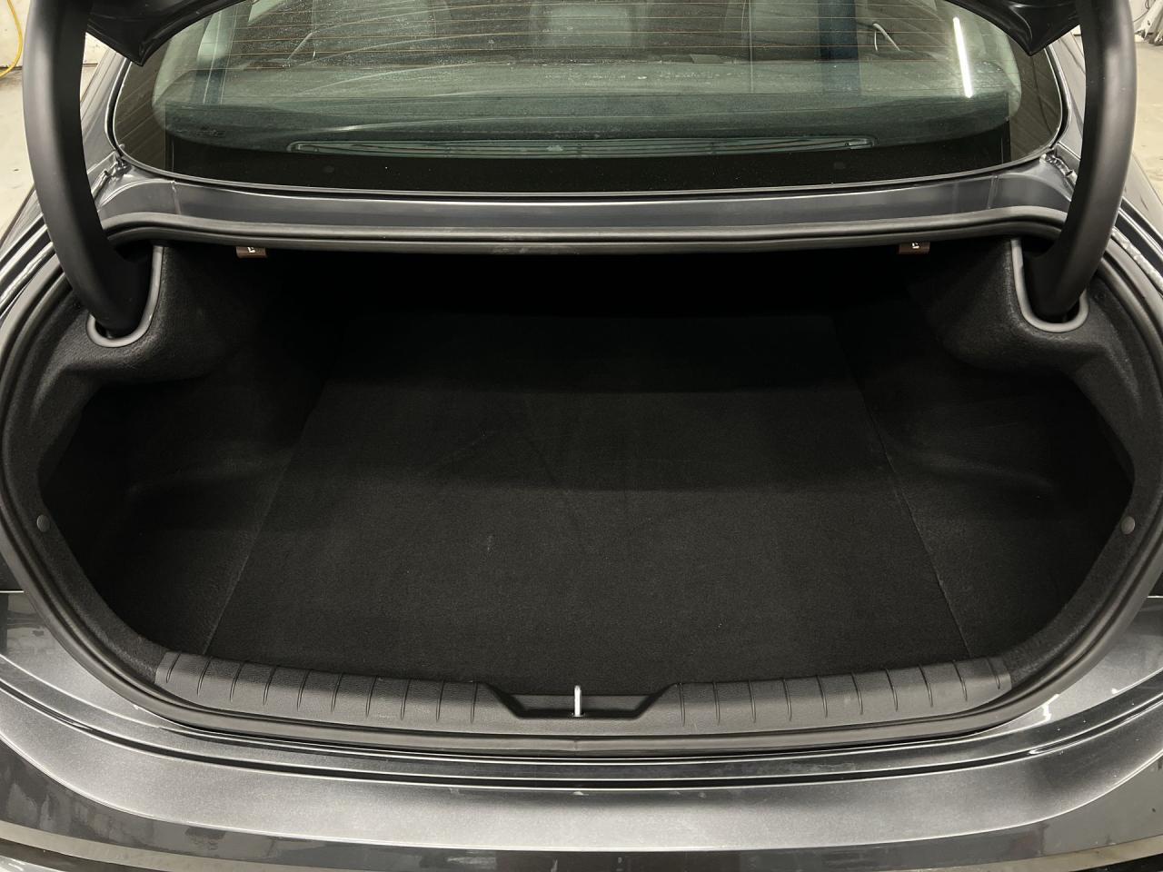 2025 Hyundai Sonata TREND AWD | COOLED LEATHER | PANO ROOF | CARPLAY Photo