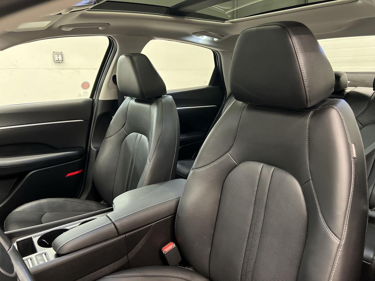 2025 Hyundai Sonata TREND AWD | COOLED LEATHER | PANO ROOF | CARPLAY Photo