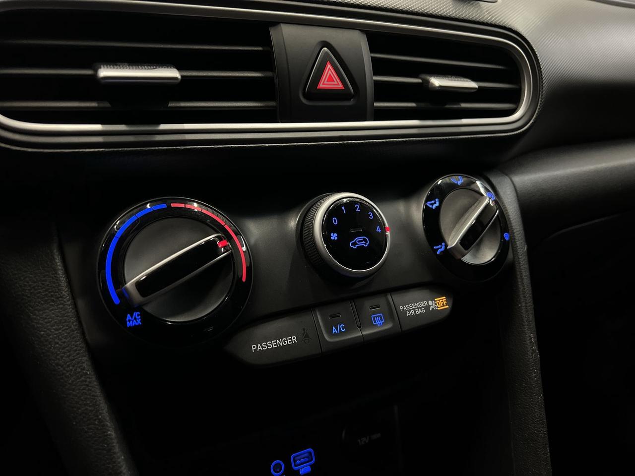 2018 Hyundai KONA PREFERRED AWD | HTD SEATS | CARPLAY | ALLOYS | A/C Photo