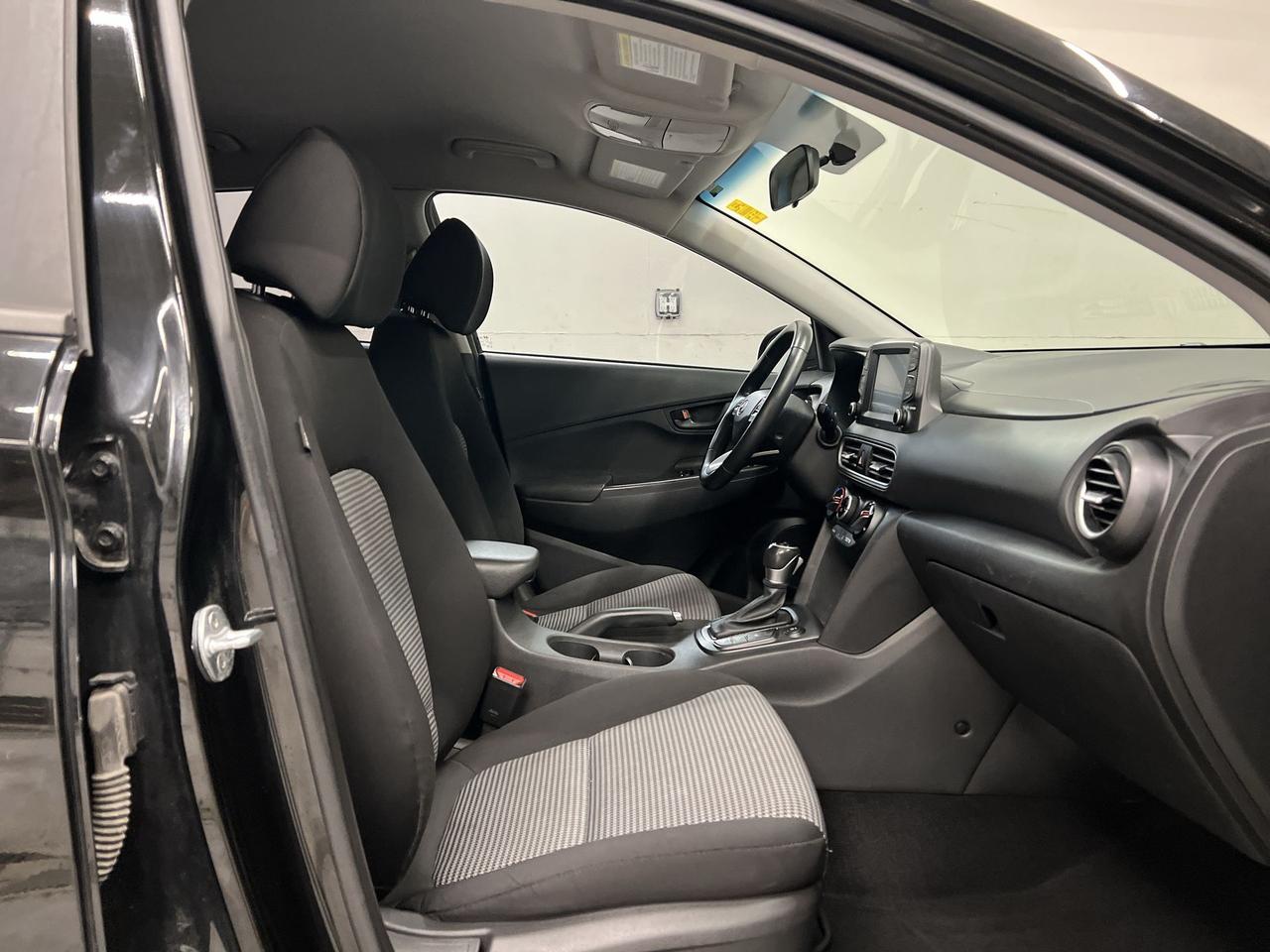 2018 Hyundai KONA PREFERRED AWD | HTD SEATS | CARPLAY | ALLOYS | A/C Photo