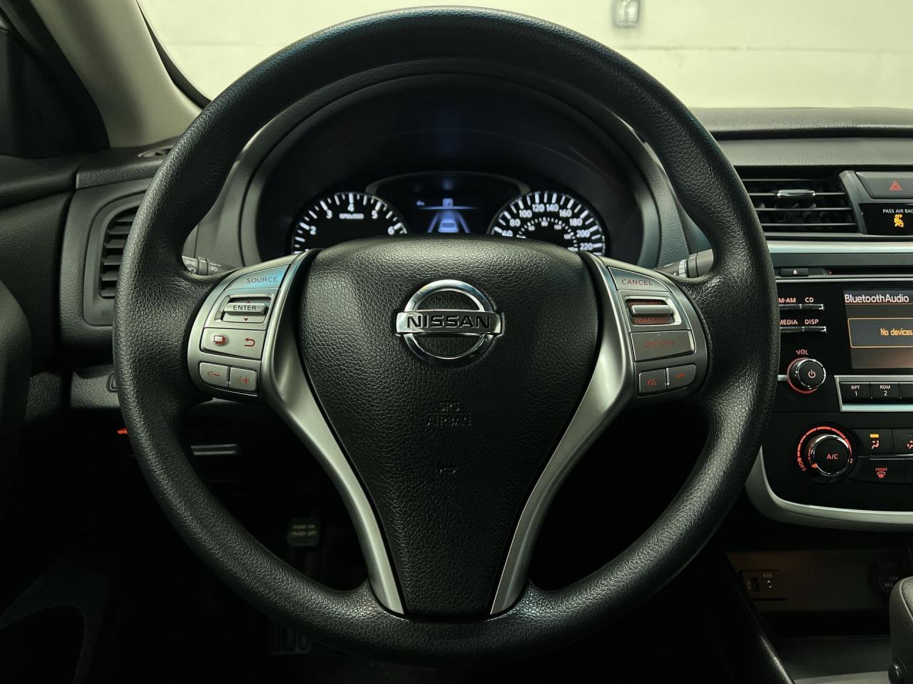2016 Nissan Altima LOW KMS |BLUETOOTH |REAR CAM |KEYLESS ENTRY | A/C Photo
