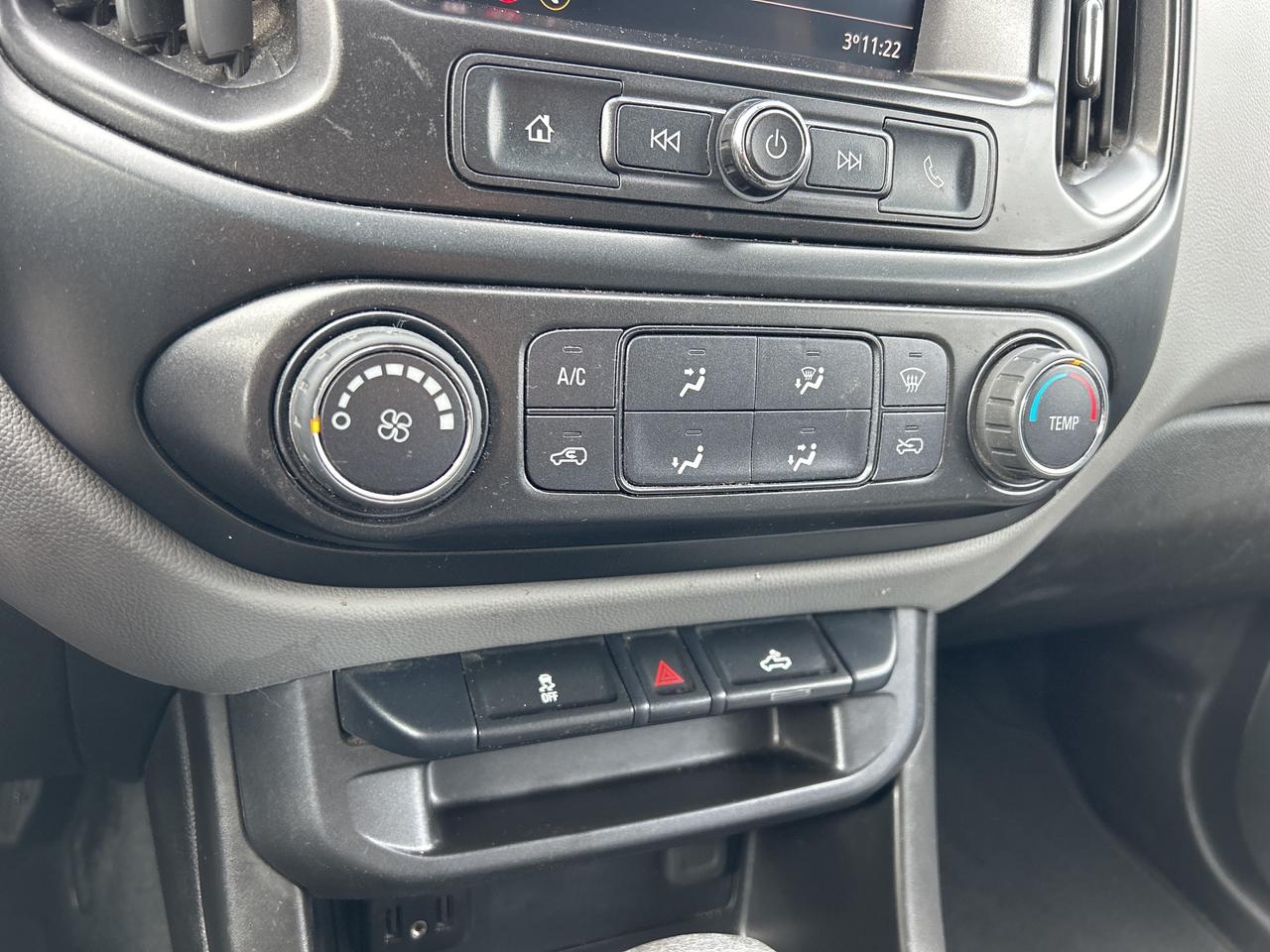 2022 Chevrolet Colorado WORK TRUCK, REAR WHEEL DRIVE, CLEAN CARFAX! - Photo #15