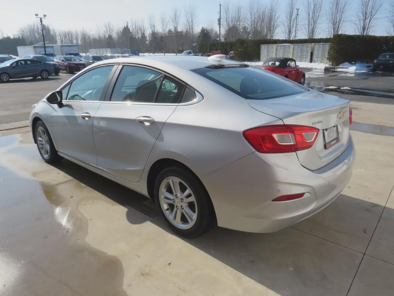2016 Chevrolet Cruze LT  | Safety Certified | Clean Title | No Accidents | Alloy Rims | Remote Start | Power Seats | Digital Touchscreen | Reverse Camera | Heated Seats | Sunroof | Bose Sound System | Push Button Start | Cruise Control | Bluetooth Photo2
