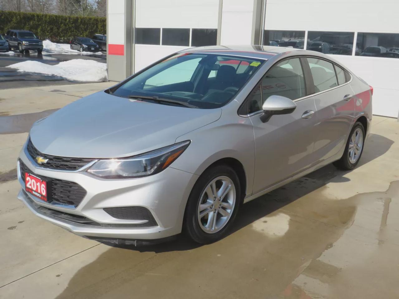 2016 Chevrolet Cruze LT  | Safety Certified | Clean Title | No Accidents | Alloy Rims | Remote Start | Power Seats | Digital Touchscreen | Reverse Camera | Heated Seats | Sunroof | Bose Sound System | Push Button Start | Cruise Control | Bluetooth Photo