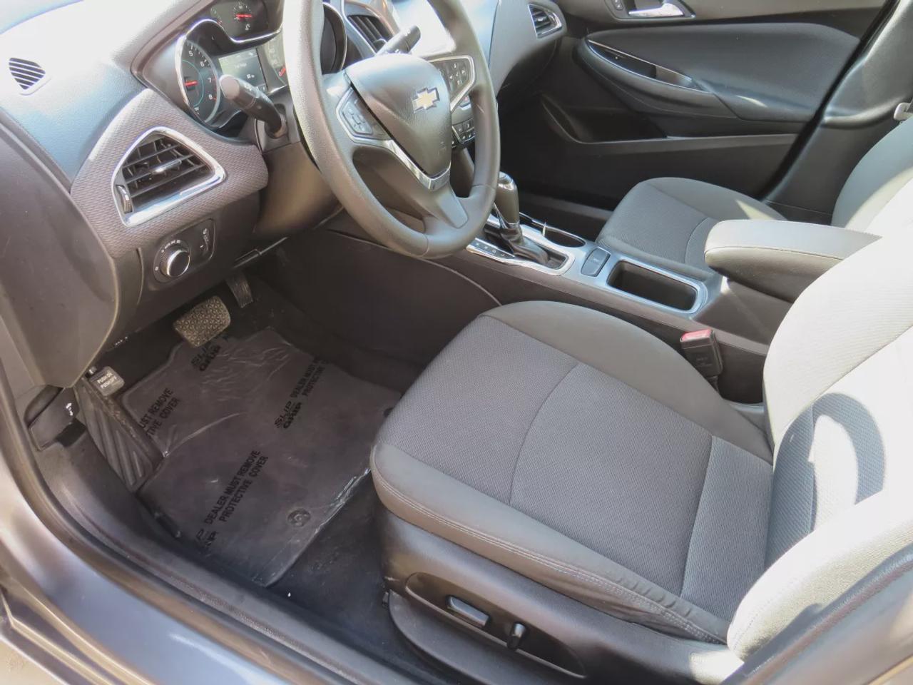 2018 Chevrolet Cruze LT  | Clean Title | No Accidents | Safety Certified | Power Seats | Reverse Camera | Heated Seats | Digital Touchscreen | Push Button Start | Cruise Control | Bluetooth Photo
