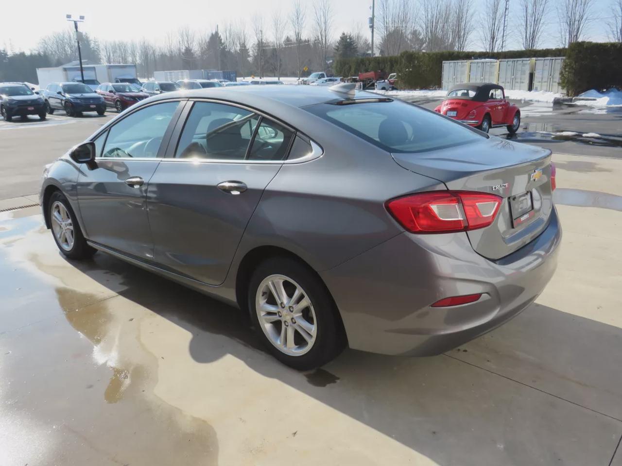 2018 Chevrolet Cruze LT  | Clean Title | No Accidents | Safety Certified | Power Seats | Reverse Camera | Heated Seats | Digital Touchscreen | Push Button Start | Cruise Control | Bluetooth Photo