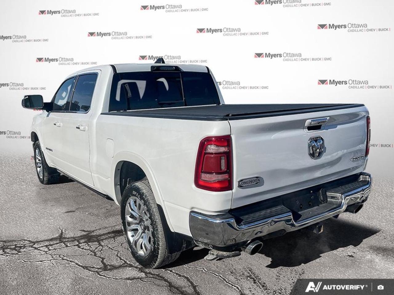 2022 RAM 1500 Longhorn  LONGHORN, HEMI, HEATED AND COOLED SEATS Photo