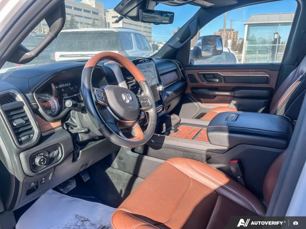 2022 RAM 1500 Longhorn  LONGHORN, HEMI, HEATED AND COOLED SEATS Photo