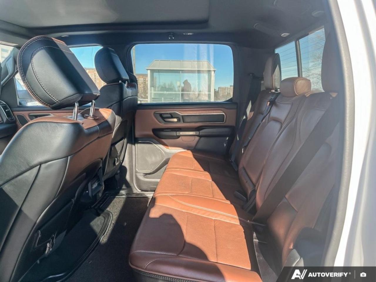 2022 RAM 1500 Longhorn  LONGHORN, HEMI, HEATED AND COOLED SEATS Photo