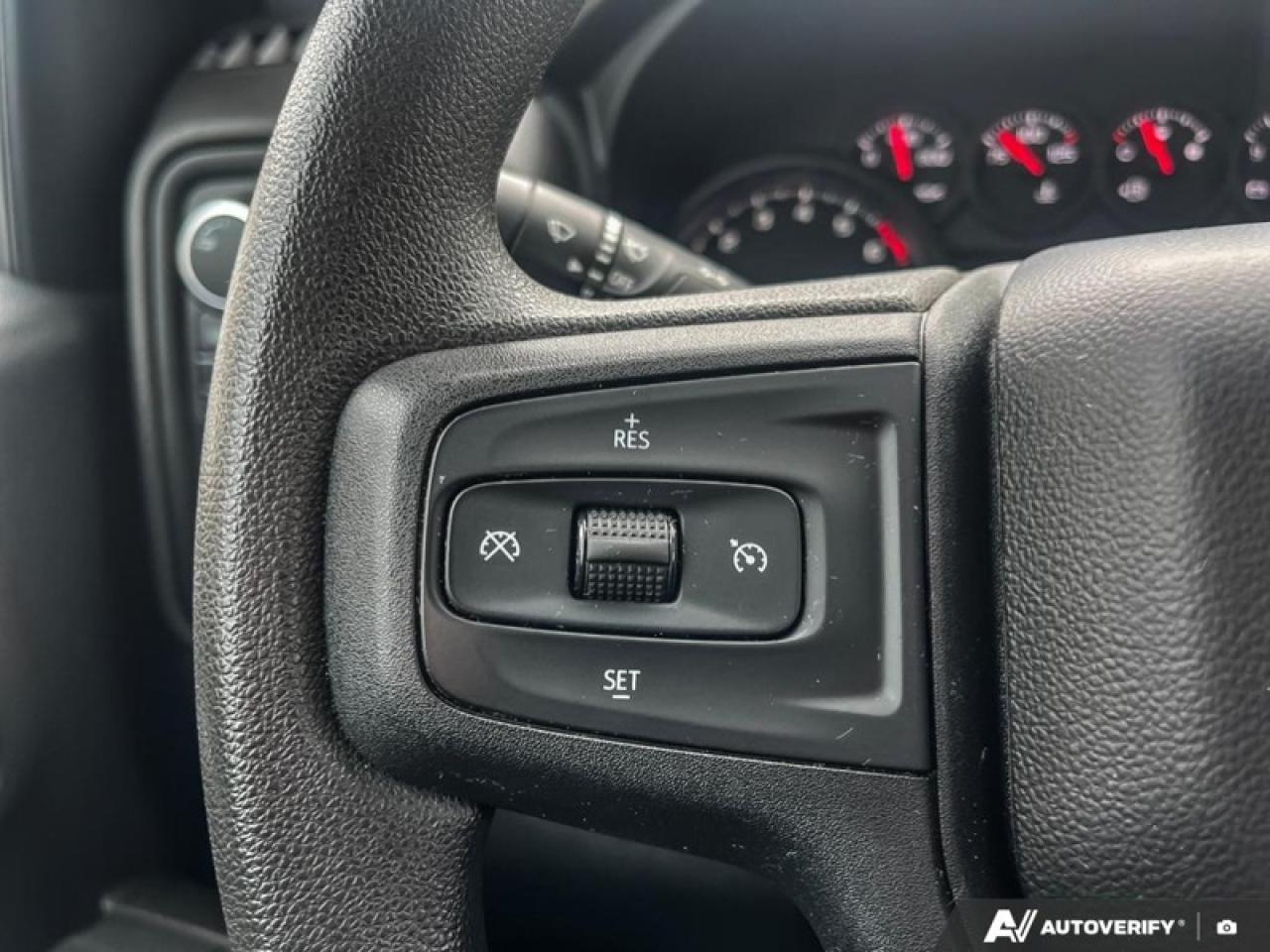 2022 Chevrolet Silverado 1500 LTD Custom Trail Boss  2CX, TRAILBOSS, 6.2 V8 CREW Photo