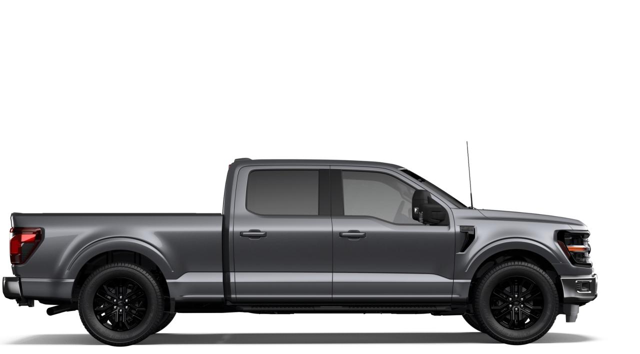 2026 Ford F-150 XLT Photo4